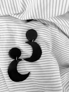 DIY Crescent Shaped Earrings