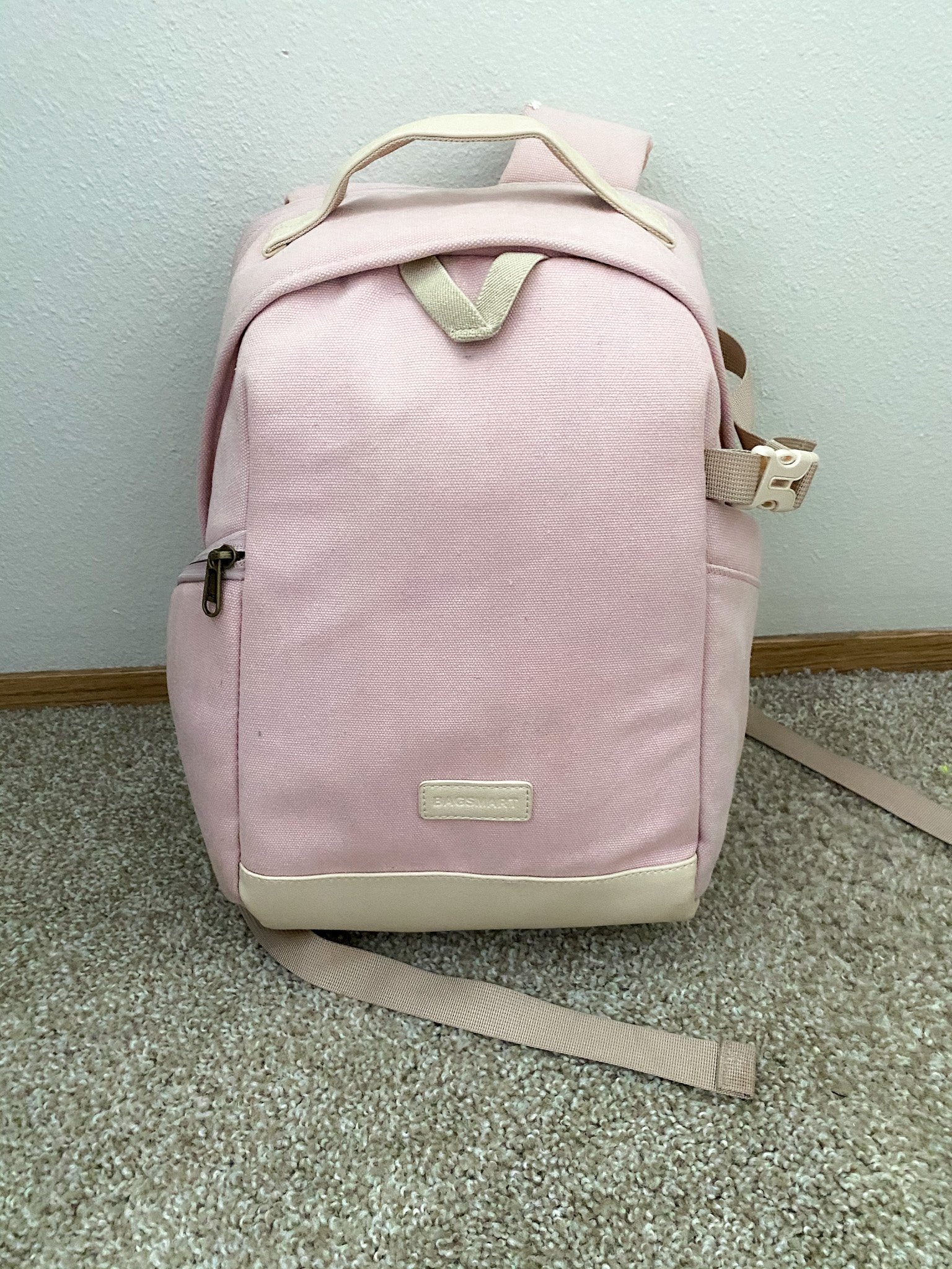 Review of the BAGSMART Camera Backpack Brevite Jumper Camera Backpack Dupe Maddie Deer